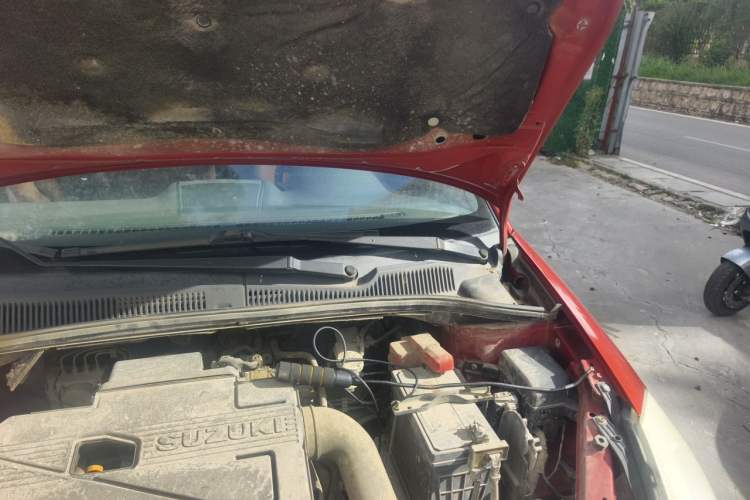 Used Suzuki SX4 2013 1.6L Manual CoolRide Model Engine Bay Left