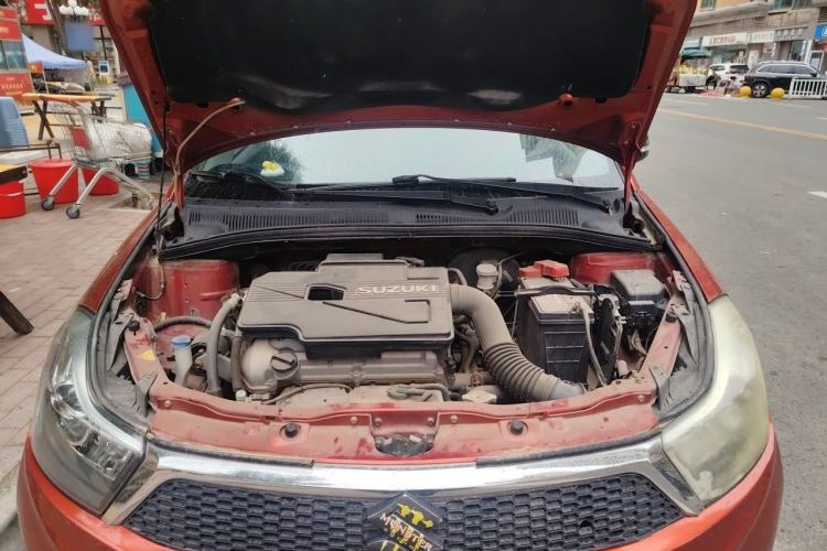 Used Suzuki SX4 2013 Koleos 1.6L Automatic Sport Model Engine Bay