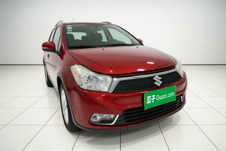 Used Suzuki SX4 2013 1.6L Manual CoolRide Model Front Right 45 Deg