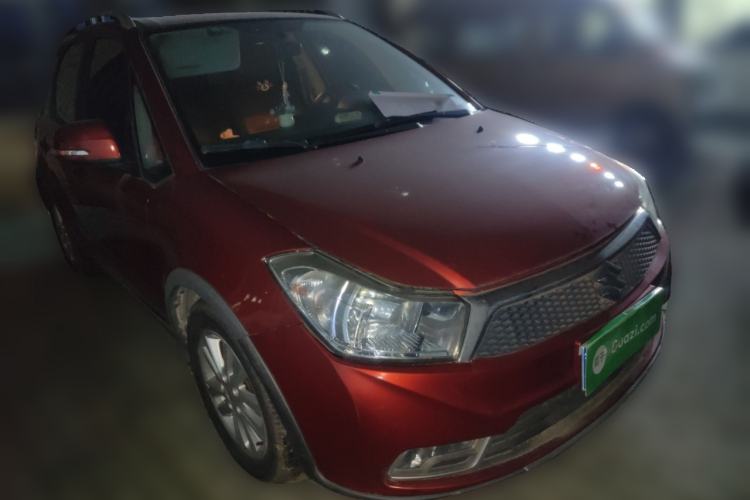 Used Suzuki SX4 2013 1.6L Automatic CoolRide Model Front Right 45 Deg