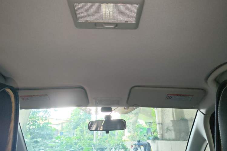 Used Suzuki SX4 2013 1.6L Manual CoolRide Model Headliner