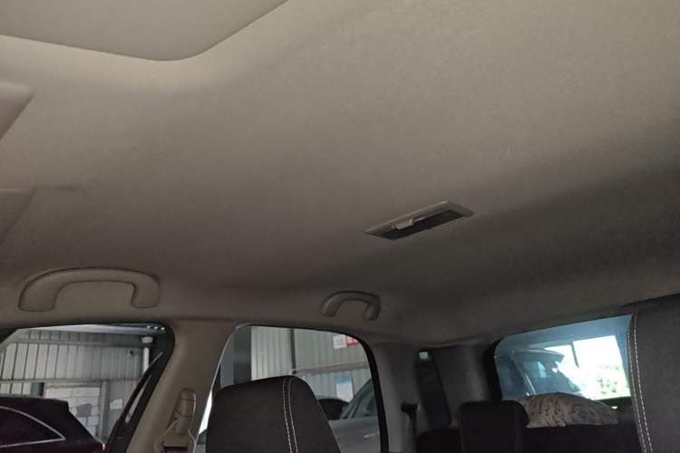 Used Suzuki SX4 2013 1.6L Automatic CoolRide Model Headliner