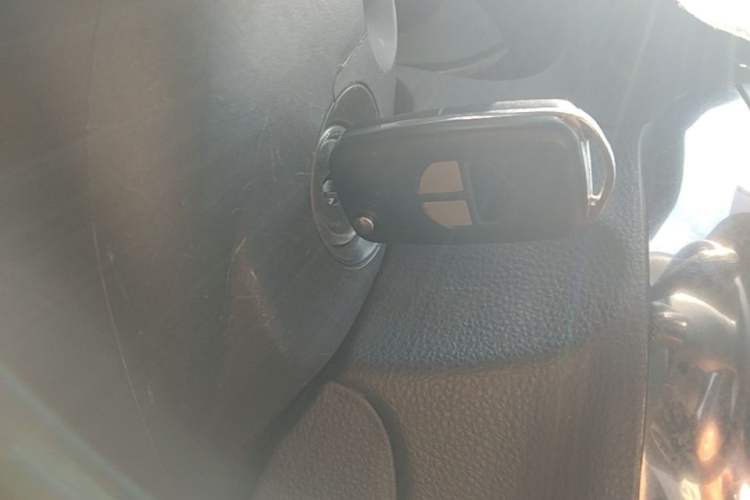Used Suzuki SX4 2013 1.6L Automatic CoolRide Model Interior 1