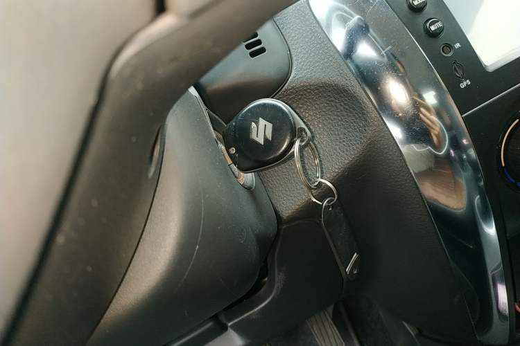 Used Suzuki SX4 2013 1.6L Manual CoolRide Model Interior 1