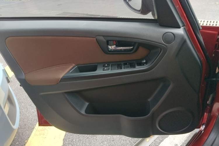 Used Suzuki SX4 2013 1.6L Automatic CoolRide Model Left Front Door Interior