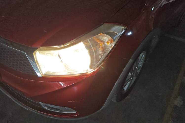 Used Suzuki SX4 2013 1.6L Automatic CoolRide Model Left Front Headlight
