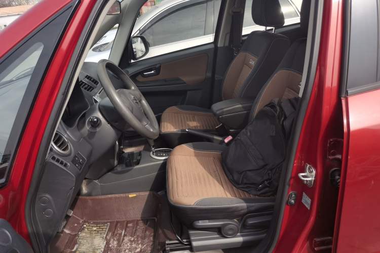 Used Suzuki SX4 2013 1.6L Automatic CoolRide Model Left Front Seat