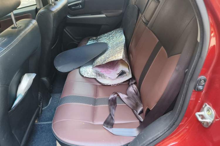 Used Suzuki SX4 2013 Koleos 1.6L Automatic Sport Model Left Rear Seat