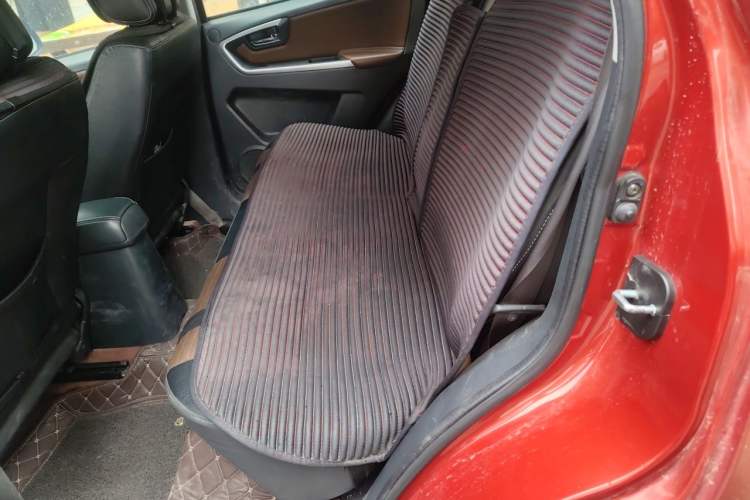Used Suzuki SX4 2013 Koleos 1.6L Automatic Sport Model Left Rear Seat