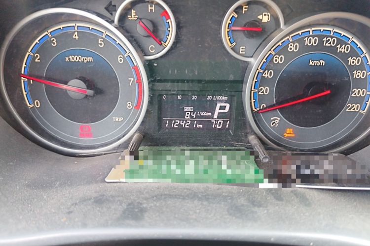 Used Suzuki SX4 2013 1.6L Automatic CoolRide Model Odometer Close Up