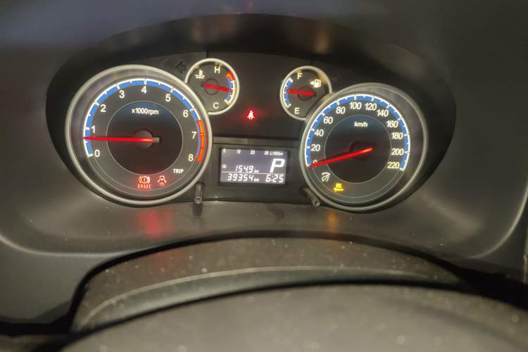 Used Suzuki SX4 2013 1.6L Automatic CoolRide Model Odometer Close Up