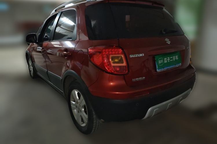 Used Suzuki SX4 2013 Koleos 1.6L Automatic Sport Model Rear Left 45 Deg
