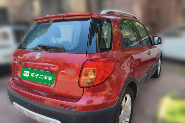 Used Suzuki SX4 2013 Koleos 1.6L Automatic Sport Model Rear Right 45 Deg