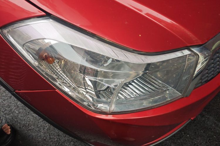 Used Suzuki SX4 2013 1.6L Automatic CoolRide Model Right Front Headlight