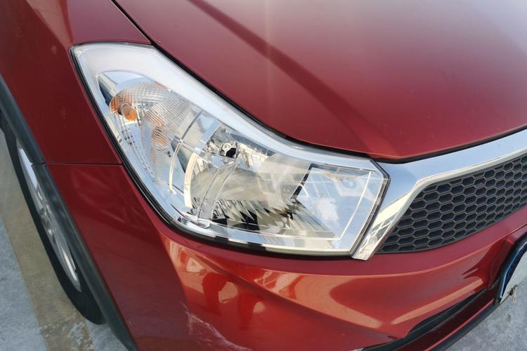 Used Suzuki SX4 2013 1.6L Manual CoolRide Model Right Front Headlight