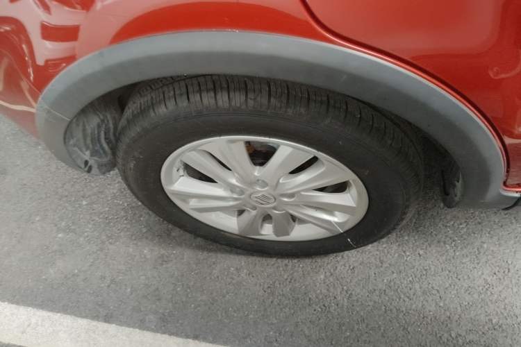 Used Suzuki SX4 2013 1.6L Automatic CoolRide Model Right Rear Wheel Hub