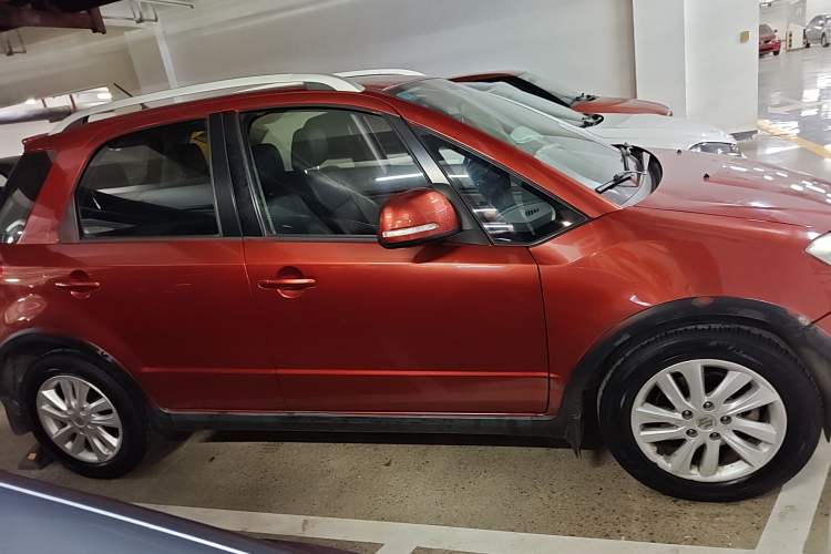 Used Suzuki SX4 2013 1.6L Manual CoolRide Model Right Side