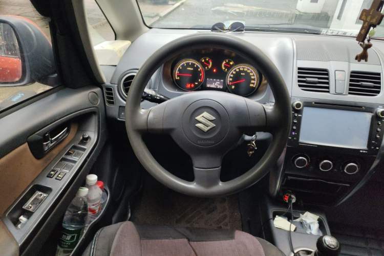 Used Suzuki SX4 2013 1.6L Manual CoolRide Model Steering Wheel