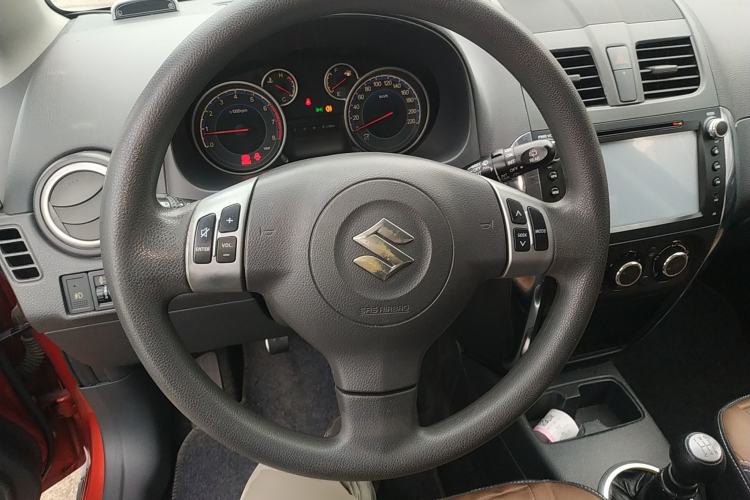 Used Suzuki SX4 2013 1.6L Manual CoolRide Model Steering Wheel