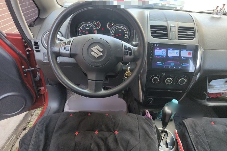 Used Suzuki SX4 2013 1.6L Automatic CoolRide Model Steering Wheel