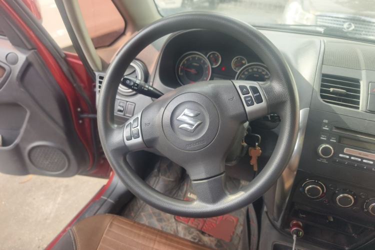 Used Suzuki SX4 2013 1.6L Manual CoolRide Model Steering Wheel