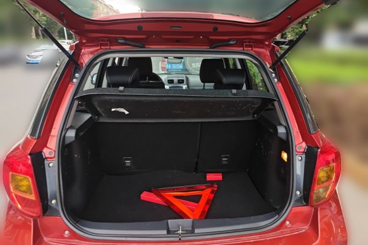 Used Suzuki SX4 2013 1.6L Automatic CoolRide Model Trunk