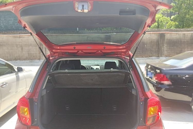 Used Suzuki SX4 2013 1.6L Automatic CoolRide Model Trunk
