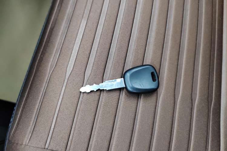 Used Suzuki SX4 2013 1.6L Automatic CoolRide Model Vehicle Key