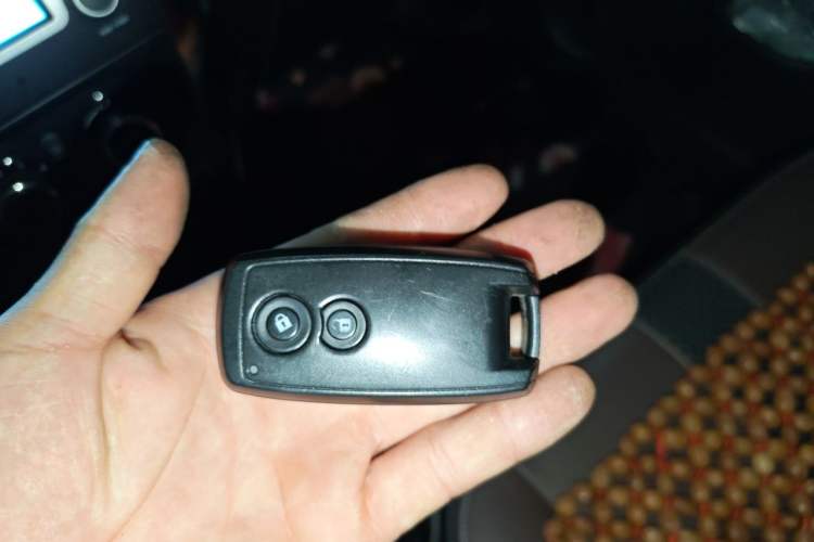 Used Suzuki SX4 2013 Koleos 1.6L Automatic Sport Model Vehicle Key