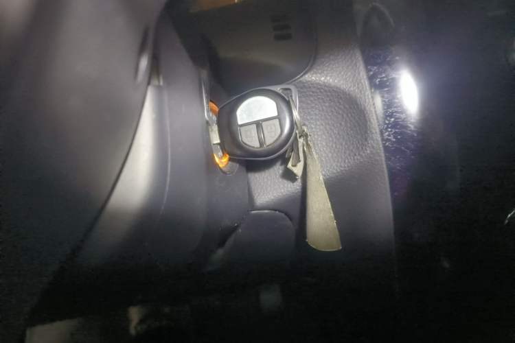 Used Suzuki SX4 2013 1.6L Manual CoolRide Model Vehicle Key