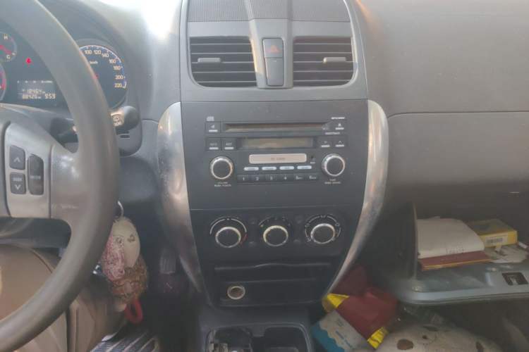 Used Suzuki SX4 2013 1.6L Manual CoolRide Model Audio And AC Panel