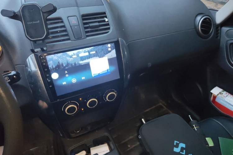Used Suzuki SX4 2013 1.6L Manual CoolRide Model Audio And AC Panel