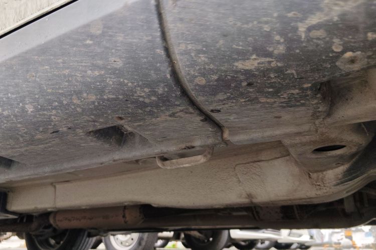 Used Suzuki SX4 2013 1.6L Automatic CoolRide Model Chassis Front Right
