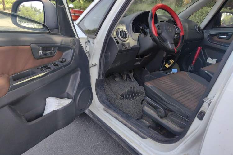 Used Suzuki SX4 2013 1.6L Manual CoolRide Model Driver Seat