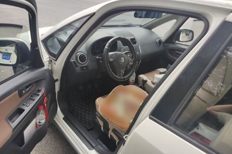Used Suzuki SX4 2013 1.6L Manual CoolRide Model Driver Seat