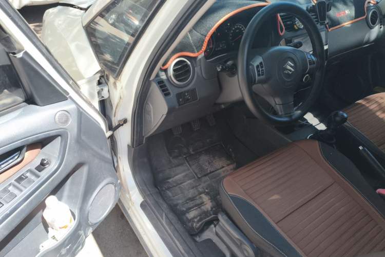 Used Suzuki SX4 2013 1.6L Manual CoolRide Model Driver Seat