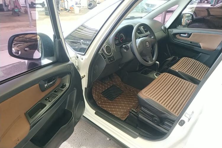 Used Suzuki SX4 2013 1.6L Automatic CoolRide Model Driver Seat