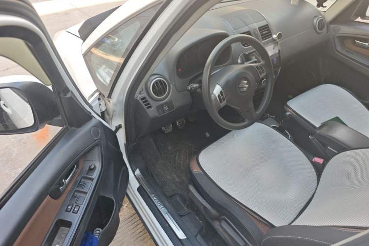 Used Suzuki SX4 2013 1.6L Manual CoolRide Model Driver Seat