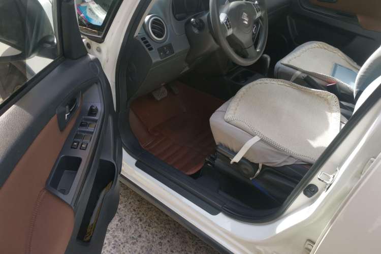 Used Suzuki SX4 2013 1.6L Automatic CoolRide Model Driver Seat