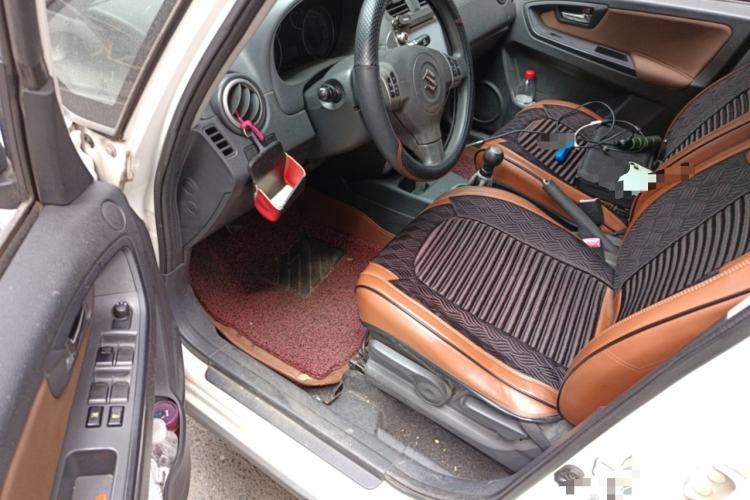Used Suzuki SX4 2013 1.6L Manual CoolRide Model Driver Seat