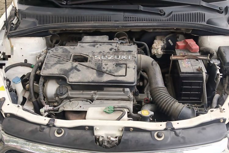 Used Suzuki SX4 2013 1.6L Automatic CoolRide Model Engine Bay