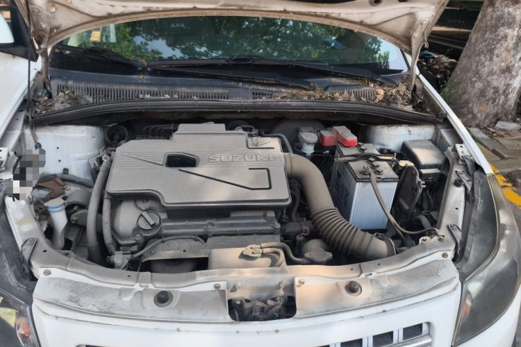 Used Suzuki SX4 2013 Koleos 1.6L Automatic 20th Anniversary 3G Smart Edition Engine Bay
