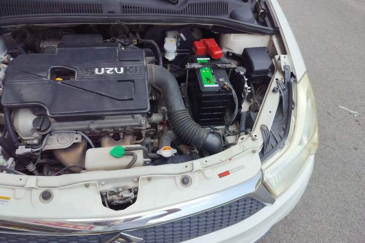 Used Suzuki SX4 2013 1.6L Automatic CoolRide Model Engine Bay Left