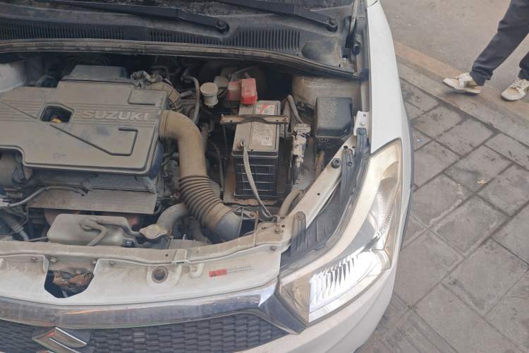 Used Suzuki SX4 2013 1.6L Automatic CoolRide Model Engine Bay Left