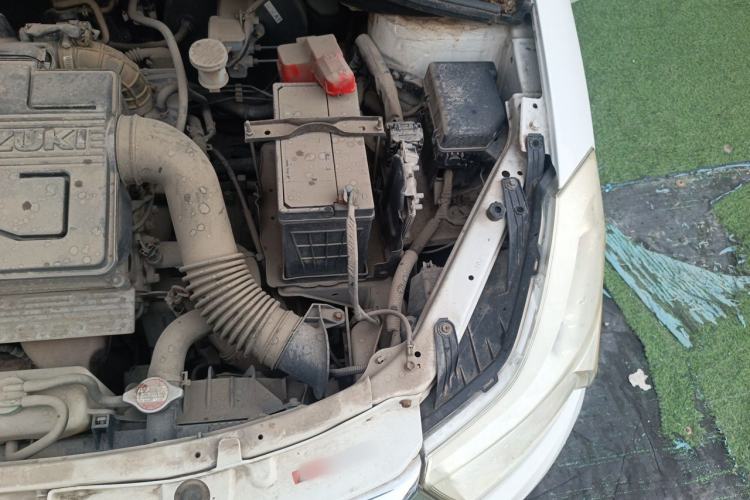 Used Suzuki SX4 2013 1.6L Automatic CoolRide Model Engine Bay Left