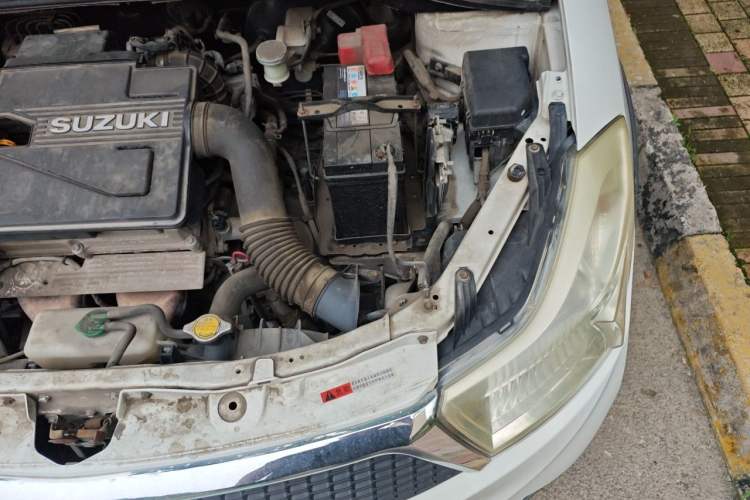 Used Suzuki SX4 2013 1.6L Automatic CoolRide Model Engine Bay Left