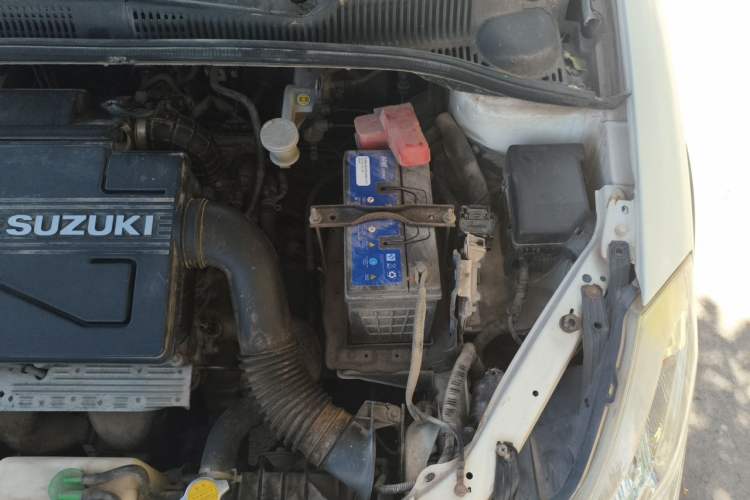 Used Suzuki SX4 2013 1.6L Manual CoolRide Model Engine Bay Left
