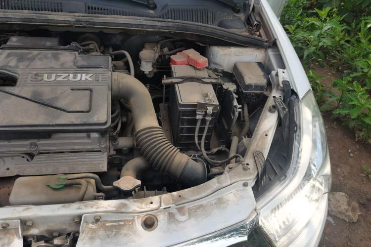 Used Suzuki SX4 2013 1.6L Manual CoolRide Model Engine Bay Left