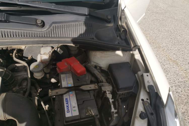 Used Suzuki SX4 2013 1.6L Automatic CoolRide Model Engine Bay Left