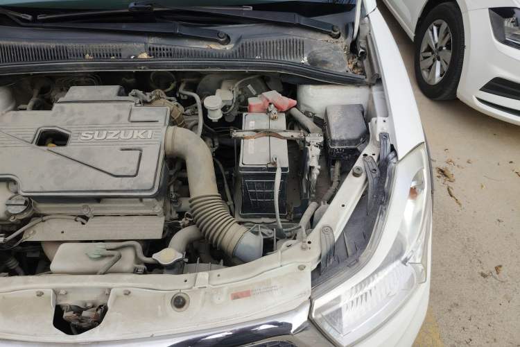 Used Suzuki SX4 2013 1.6L Automatic CoolRide Model Engine Bay Left